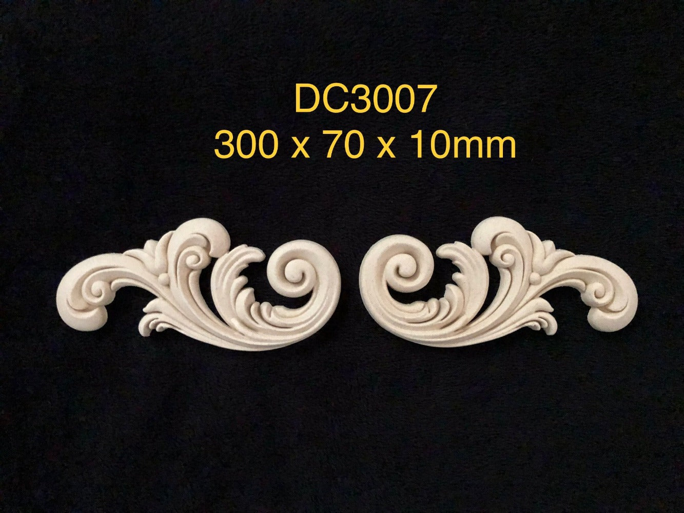 Heat Bendable Wood Pair of Corner Scrolls From Decocurve - DC3007