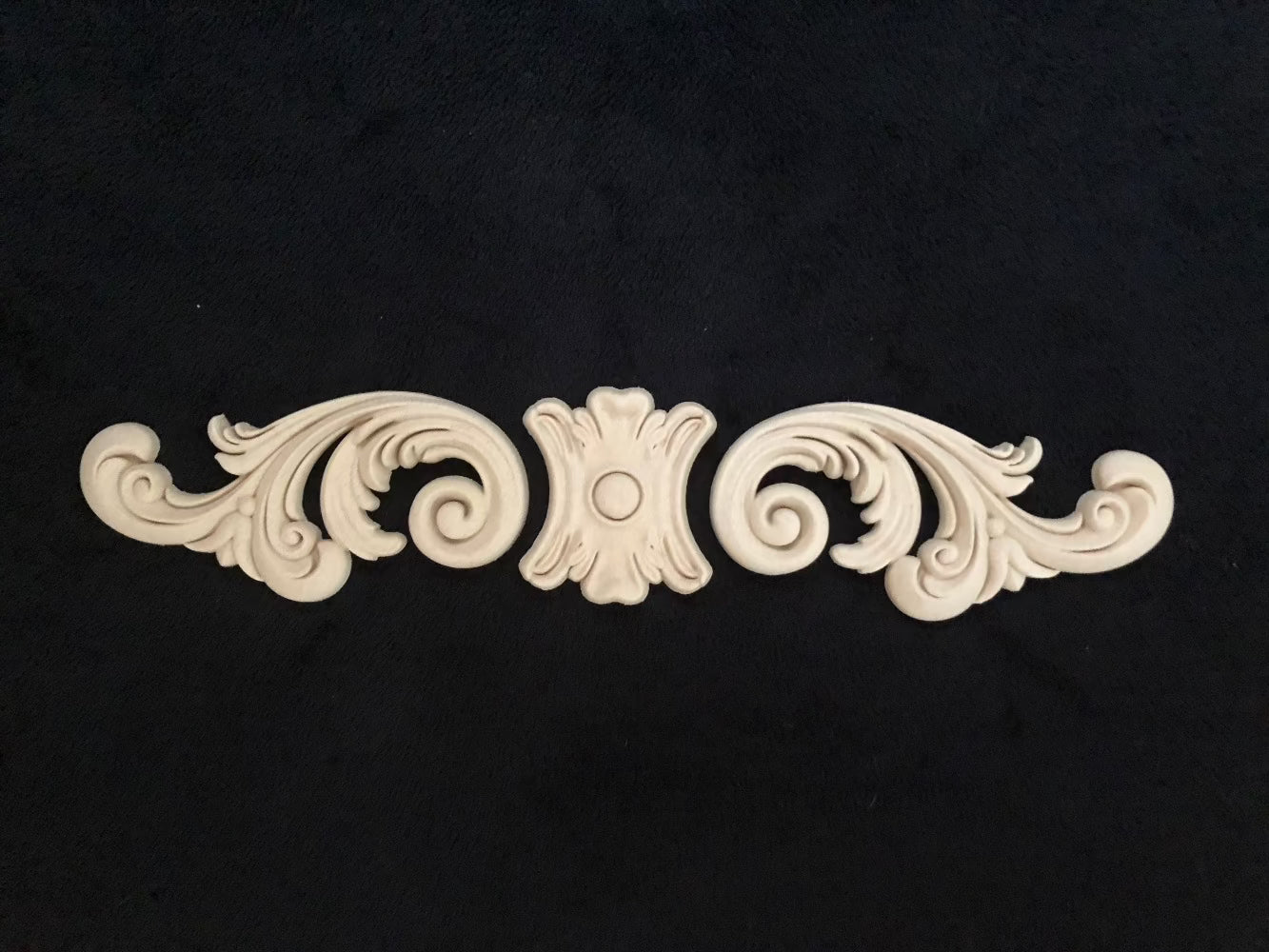 Heat Bendable Wood Applique Pediment From Decocurve - DC6875