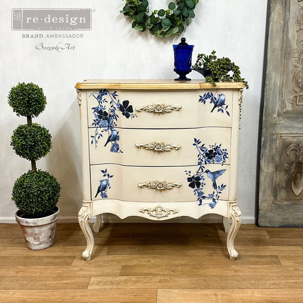 PRETTY IN BLUE - 24" x 35" - Redesign Decor Transfer Decal