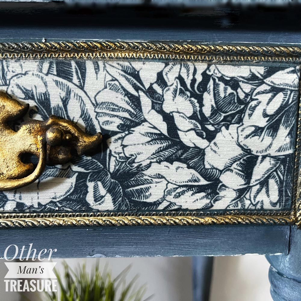 BLUE WALLPAPER - A1 Rice Paper for Decoupage - LARGE - 59.4cm x 84.1cm - Re-Design with Prima