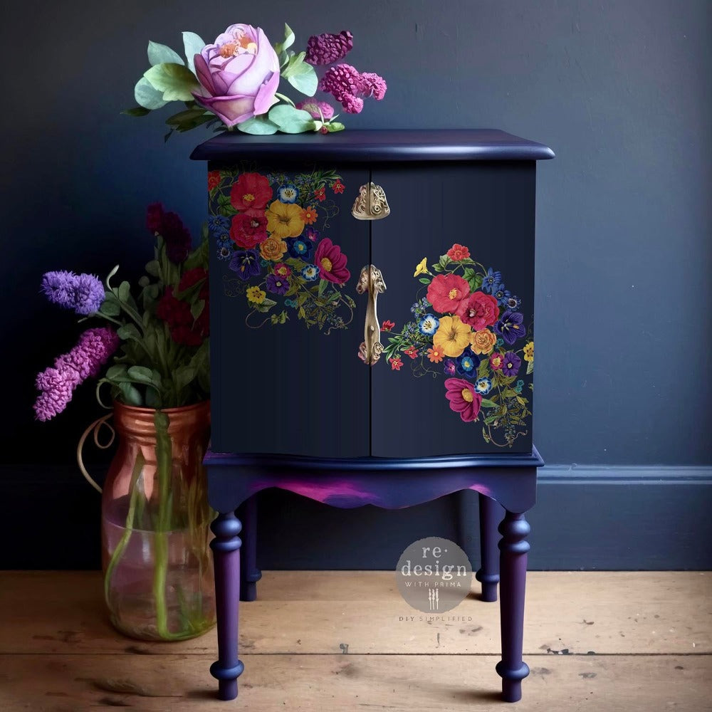 FLORAL KISS - 3 sheets - 21.5cm x 27.9cm each - Redesign Decor Transfer Decal