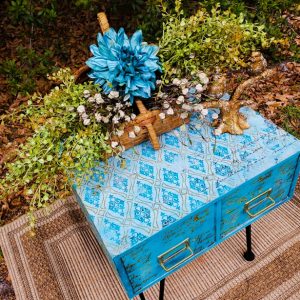 Decoupage Decor Tissue Paper - DISTRESSED DECO - 19″ X 30″ Re-Design with Prima
