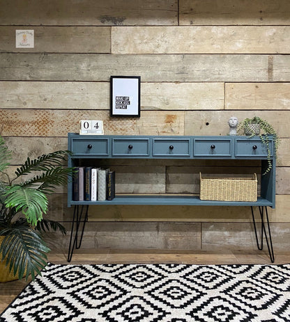 STORMY SEAS - Dixie Belle - Chalk Mineral Paint