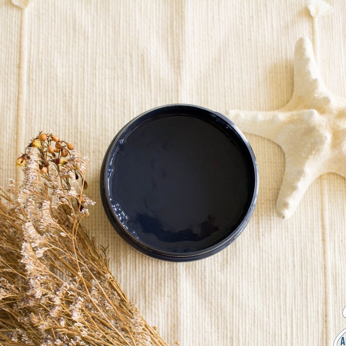 DEEP SEA Silk All-In-One Mineral Paint, 473ml, Dixie Belle Paint