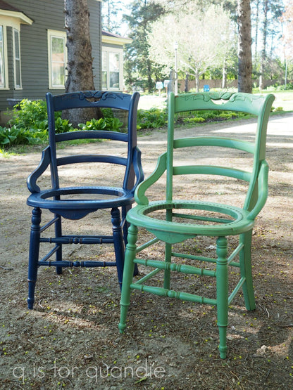 KUDZU - Dixie Belle - Leafy Green Chalk Mineral Paint 
